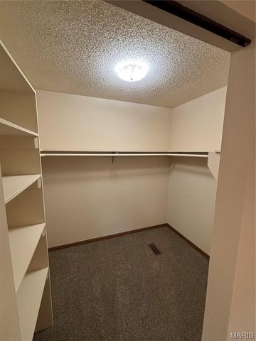 1546 Sugar Grove Road, Troy, MO 63379