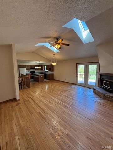 1546 Sugar Grove Road, Troy, MO 63379