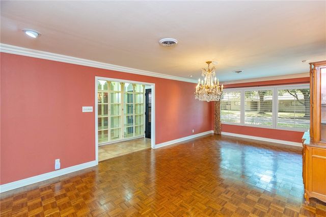 414 Barracuda Pl, Corpus Christi, TX 78411