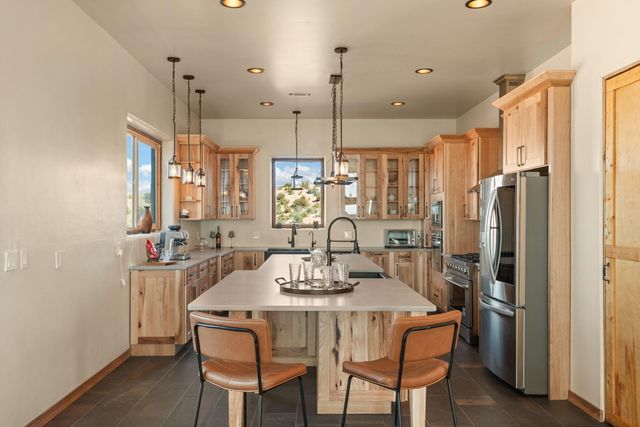 90 CAMINO HALCON, Placitas, NM 87043