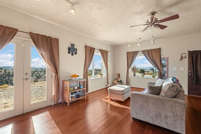 90 CAMINO HALCON, Placitas, NM 87043