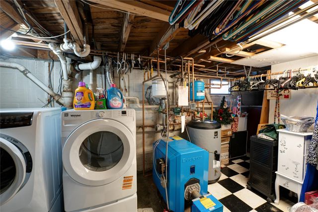 221 Young Street, West Babylon, NY 11704