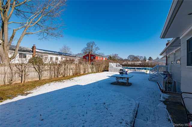 221 Young Street, West Babylon, NY 11704