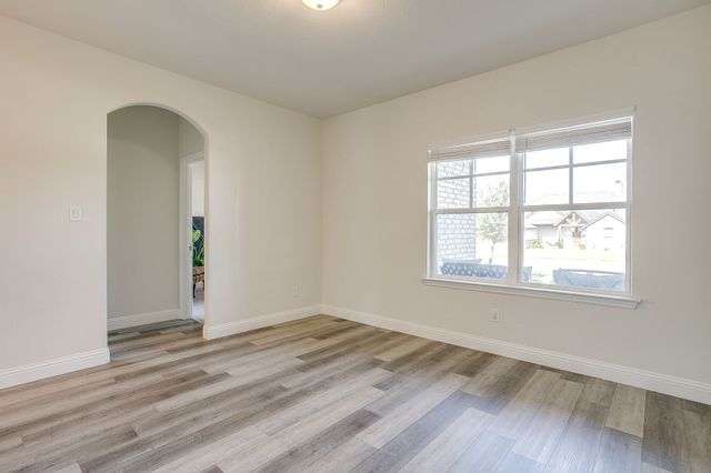 108 Treys Way, Godley, TX 76044