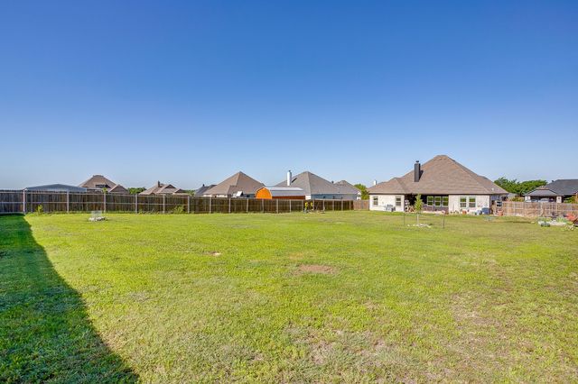 108 Treys Way, Godley, TX 76044