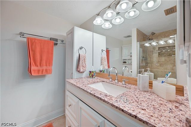 4711 SE 5th AVE 5, Cape Coral, FL 33904