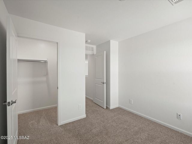 6726 W Cold Stream Court, Tucson, AZ 85757