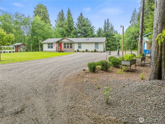 132 River Park Road, Forks, WA 98331