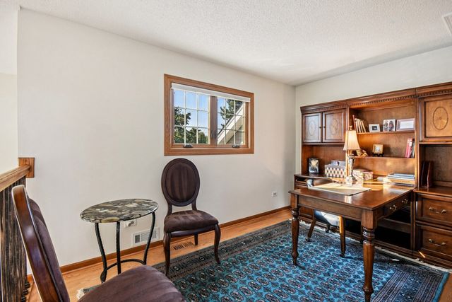 14255 Wedgewood Glens Drive, Orland Park, IL 60462