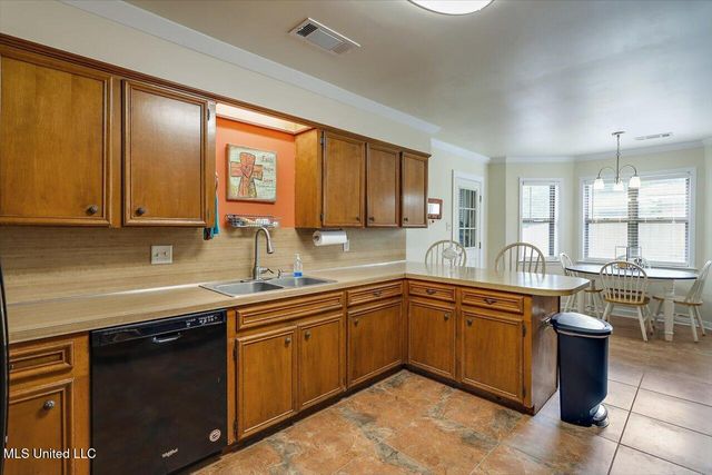 146 Westlake Drive, Brandon, MS 39047