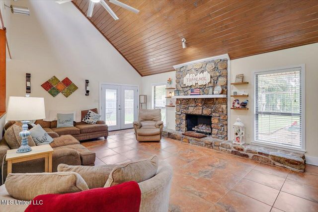 146 Westlake Drive, Brandon, MS 39047
