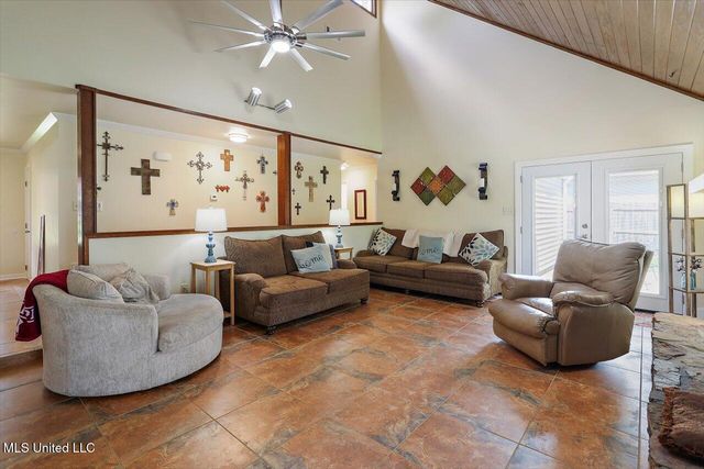 146 Westlake Drive, Brandon, MS 39047