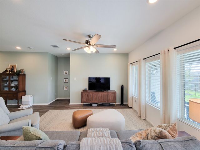 9319 Pavonia Fawn Drive, Baytown, TX 77521