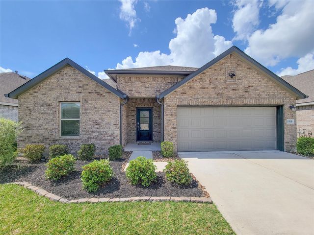 9319 Pavonia Fawn Drive, Baytown, TX 77521