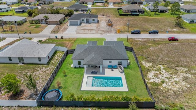 405 NW 10th ST, Cape Coral, FL 33993