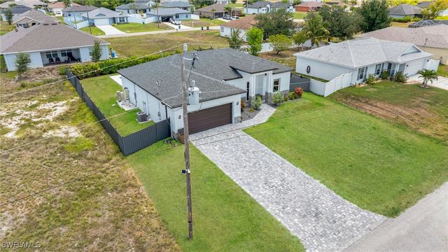 405 NW 10th ST, Cape Coral, FL 33993