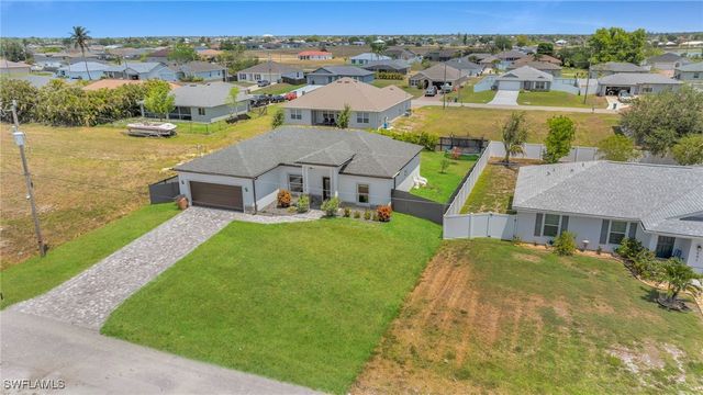 405 NW 10th ST, Cape Coral, FL 33993