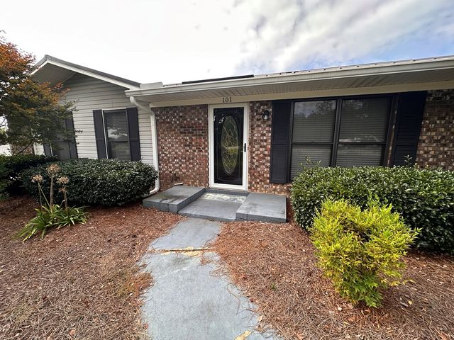 101 Morningview, Taylor, AL 36301