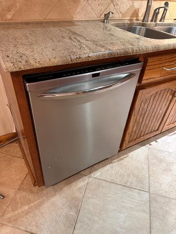 101 Morningview, Taylor, AL 36301