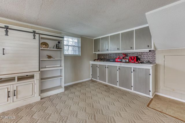 15 Madison Court, Johnson City, TN 37601