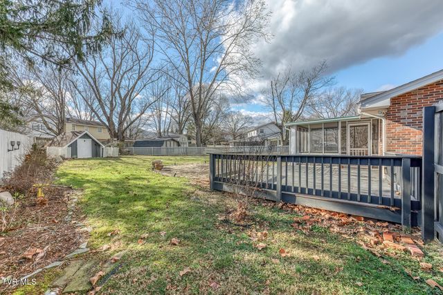 15 Madison Court, Johnson City, TN 37601