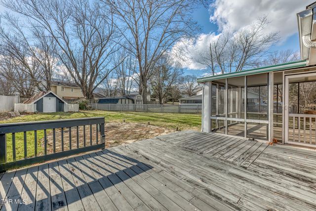 15 Madison Court, Johnson City, TN 37601