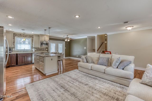 15 Madison Court, Johnson City, TN 37601