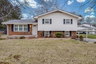 15 Madison Court, Johnson City, TN 37601