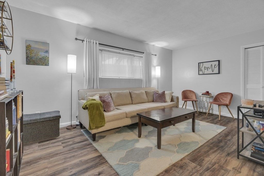 10 Scottfield Rd 2, Boston, MA 02134