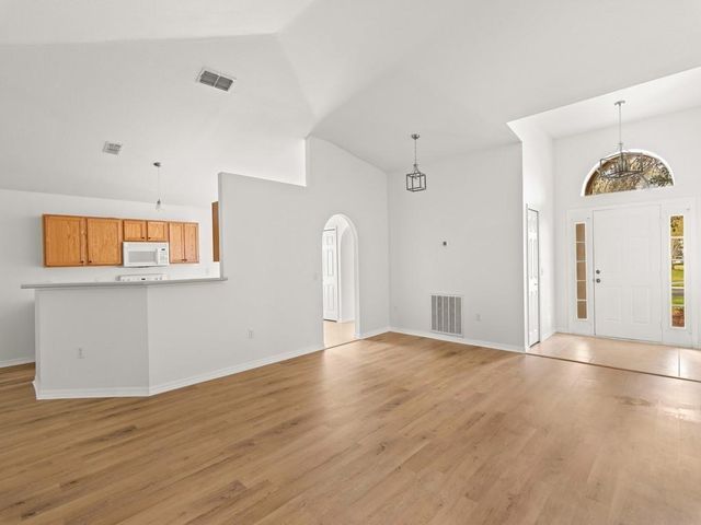 152 Morgan Circle, Sebastian, FL 32958