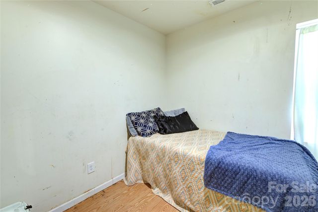 419 N Academy Street, Mooresville, NC 28115