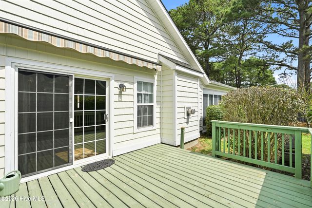 4985 Glen Cove Drive SE, Southport, NC 28461