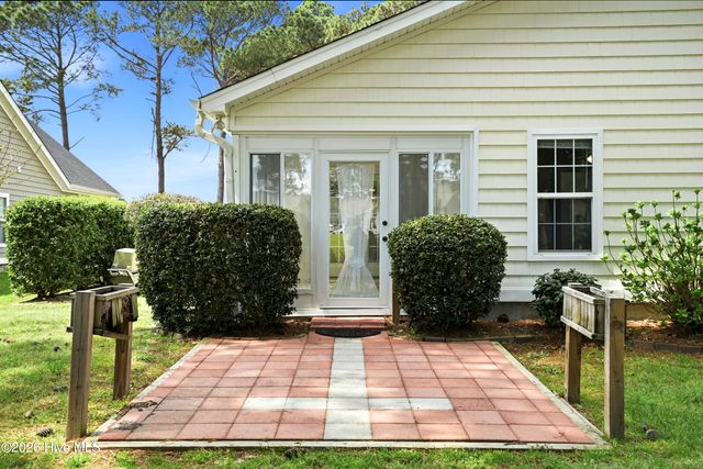 4985 Glen Cove Drive SE, Southport, NC 28461