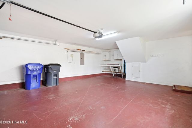 4985 Glen Cove Drive SE, Southport, NC 28461