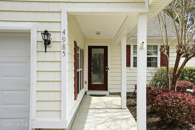 4985 Glen Cove Drive SE, Southport, NC 28461
