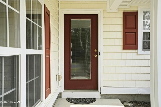 4985 Glen Cove Drive SE, Southport, NC 28461