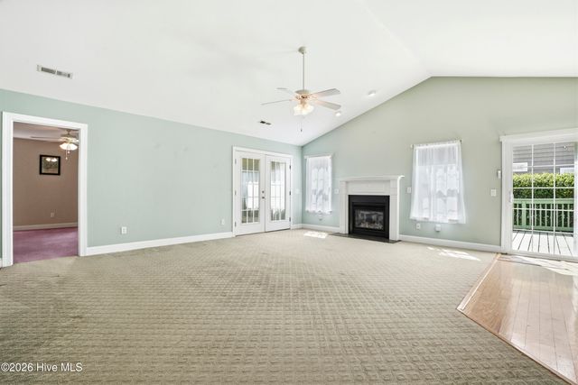 4985 Glen Cove Drive SE, Southport, NC 28461