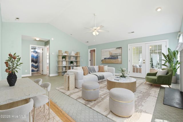 4985 Glen Cove Drive SE, Southport, NC 28461