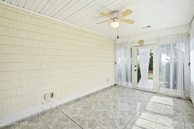 4985 Glen Cove Drive SE, Southport, NC 28461