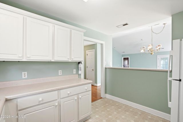 4985 Glen Cove Drive SE, Southport, NC 28461