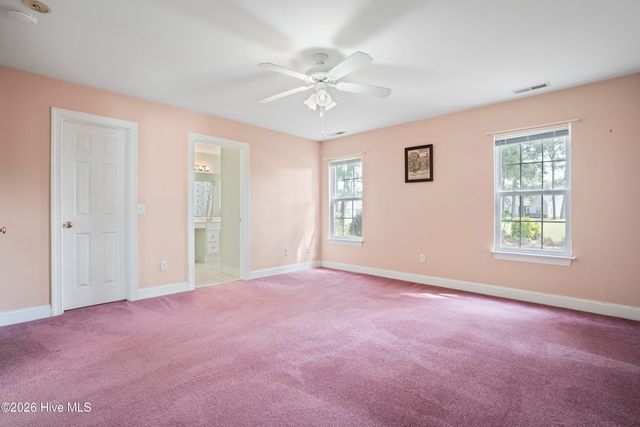 4985 Glen Cove Drive SE, Southport, NC 28461