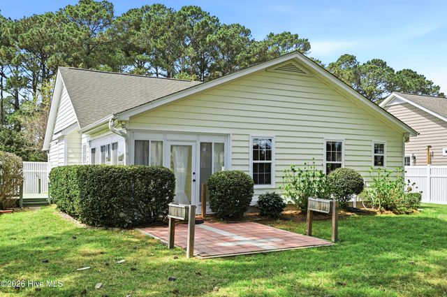 4985 Glen Cove Drive SE, Southport, NC 28461