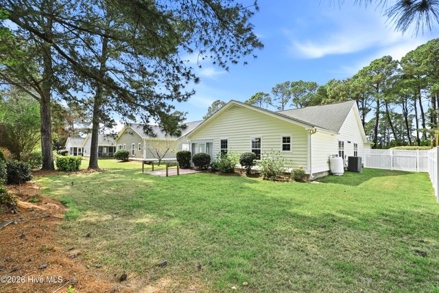 4985 Glen Cove Drive SE, Southport, NC 28461