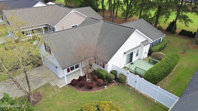 4985 Glen Cove Drive SE, Southport, NC 28461