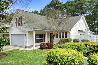 4985 Glen Cove Drive SE, Southport, NC 28461