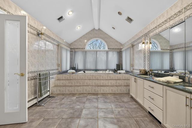 23 Beaverhill Lane, Huntington, NY 11743