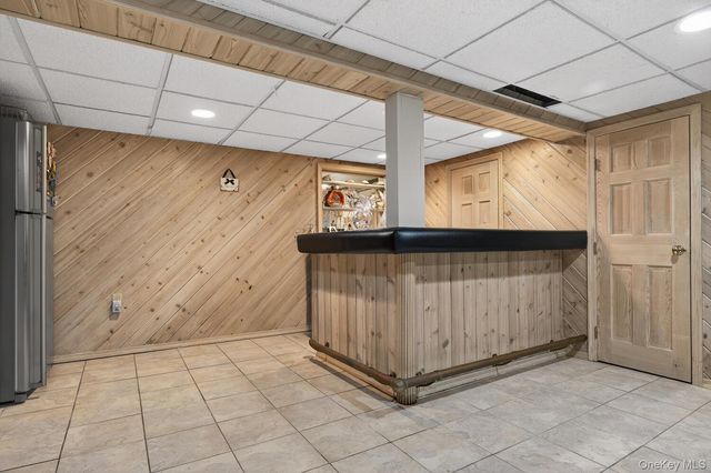 23 Beaverhill Lane, Huntington, NY 11743