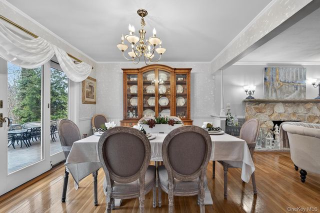 23 Beaverhill Lane, Huntington, NY 11743