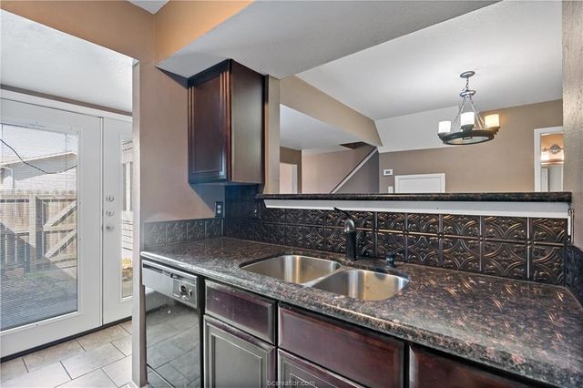 2101 Barak Lane 14, Bryan, TX 77802