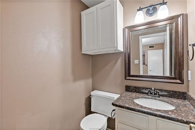 2101 Barak Lane 14, Bryan, TX 77802